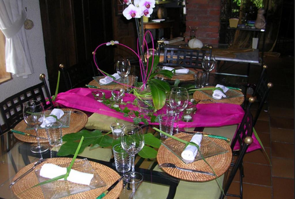 Bed and Breakfast La Gariere Lafrancaise Экстерьер фото